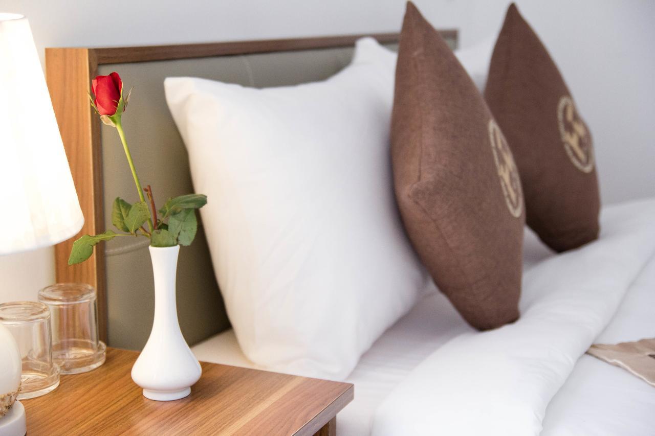 Poetic Hue Hotel & Spa Екстер'єр фото