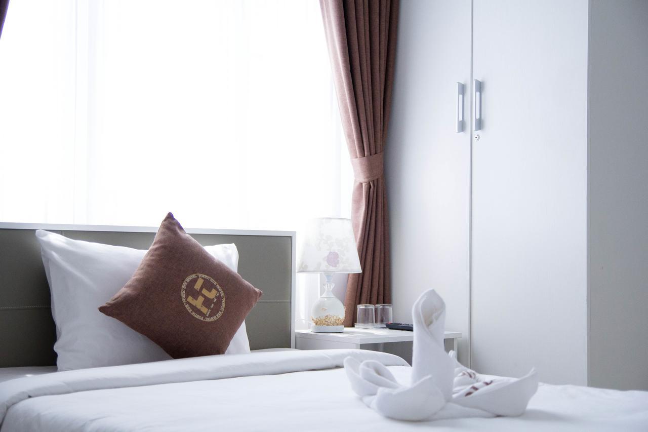 Poetic Hue Hotel & Spa Екстер'єр фото